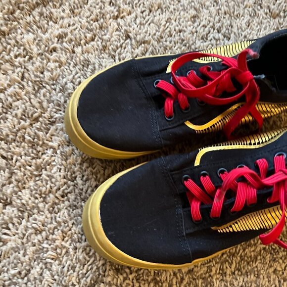 Vans x Harry Potter Golden Snitch sneakers - Picture 2 of 8